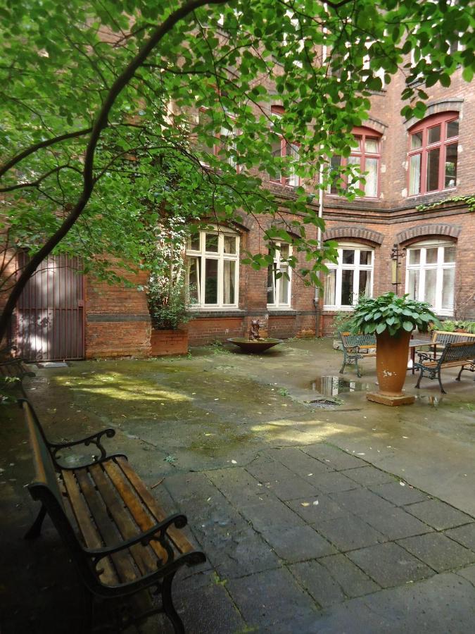 Fabrik - Hostal *