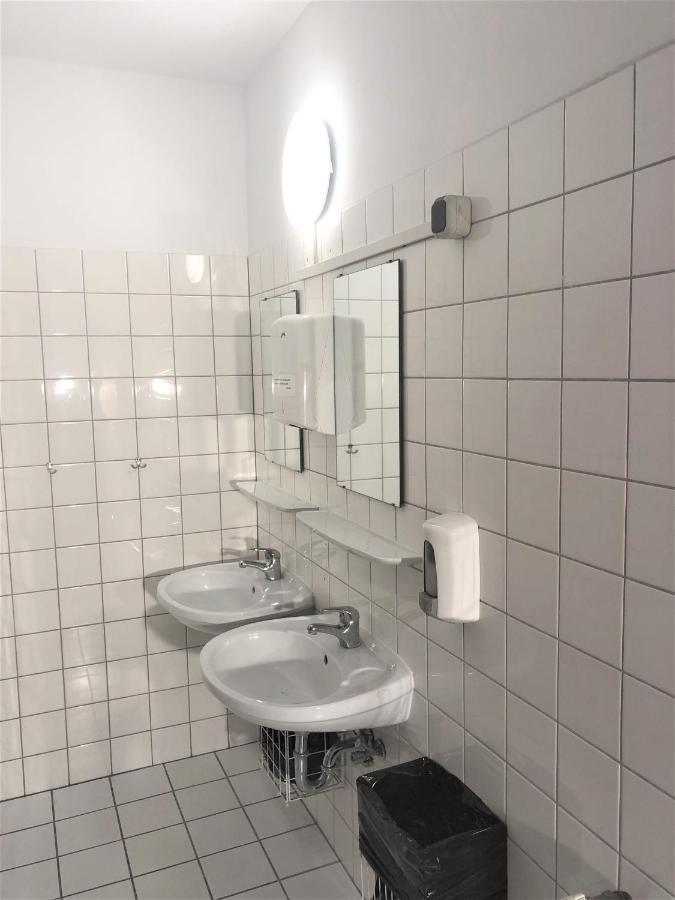Fabrik - Hostel *